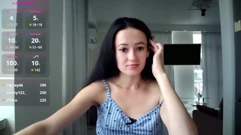 Snapshot of alkh_amare chatting on 10-09-25, 10:24 Amare online show from 10-09-25, 10:24