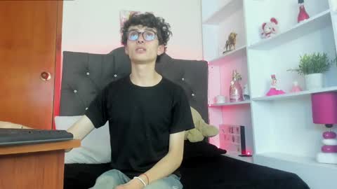    online show from 02-10-25, 06:24