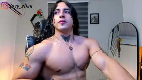 independent model 3 online show from 10-02-25, 02:07