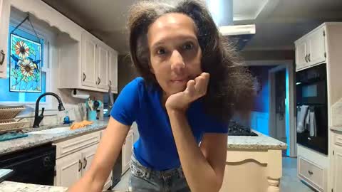 wishlist on bio online show from 10-16-25, 08:43