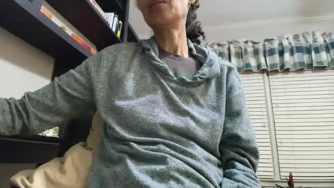 wishlist on bio online show from 11-13-25, 11:03