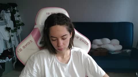 alice online show from 07-16-26, 01:33