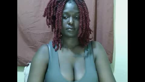 Snapshot of allie_quin chatting on 09-15-25, 09:15 Allie online show from 09-15-25, 09:15