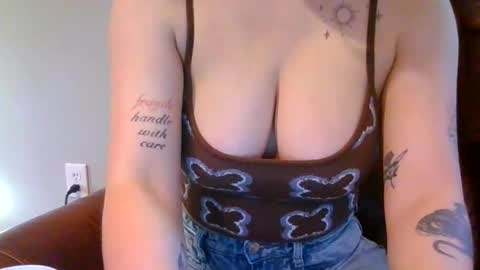 alliebearx online show from 01-13-26, 11:21
