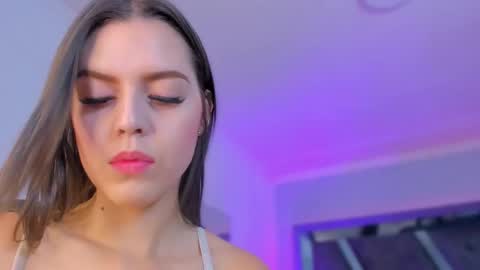    online show from 11-08-25, 10:26