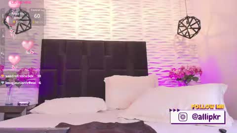allison_parker1_ online show from 07-28-26, 04:39