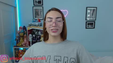   online show from 02-08-25, 06:12