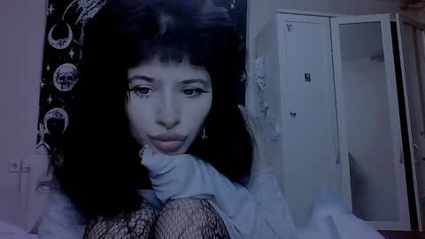 Alis online show from 04-18-26, 07:58