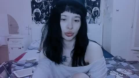 Alis online show from 04-28-26, 07:19