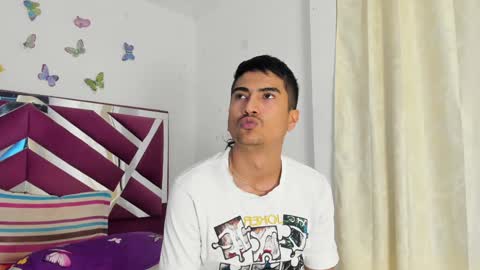 Snapshot of allisonjustingb chatting on 01-11-25, 03:02 AllisonJustin online show from 01-11-25, 03:02