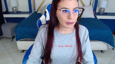 Snapshot of allisonlove_88 chatting on 01-08-25, 03:08 ALLISON online show from 01-08-25, 03:08