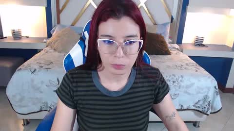 Snapshot of allisonlove_88 chatting on 01-16-25, 06:14 ALLISON online show from 01-16-25, 06:14