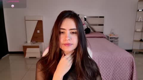 Snapshot of allisonpalmer chatting on 09-21-25, 02:19 Allison Palmer online show from 09-21-25, 02:19