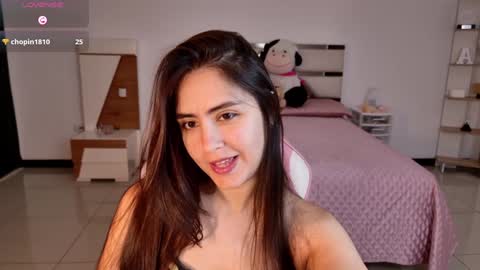 Snapshot of allisonpalmer chatting on 09-22-25, 01:02 Allison Palmer online show from 09-22-25, 01:02