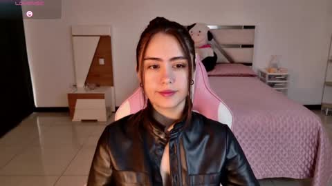 Snapshot of allisonpalmer chatting on 09-28-25, 02:22 Allison Palmer online show from 09-28-25, 02:22