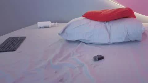 Alli  online show from 06-03-26, 02:33