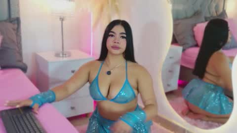 Snapshot of allissonjames chatting on 11-30-25, 11:25 Allisson online show from 11-30-25, 11:25