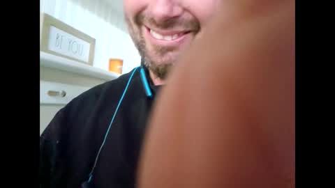 Snapshot of alliwantsl chatting on 09-20-25, 01:06 alliwantsl online show from 09-20-25, 01:06