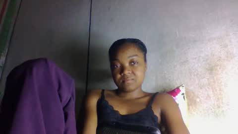allizida01 online show from 05-27-26, 07:00