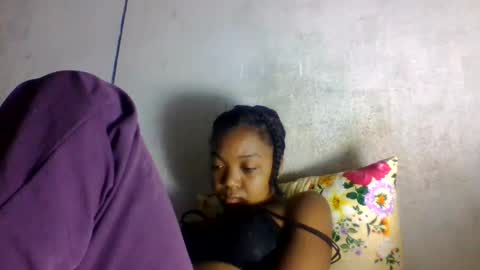 allizida01 online show from 05-28-26, 07:27