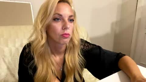 Nika online show from 07-10-26, 08:11