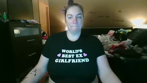 Tig Bitty online show from 03-04-25, 03:44