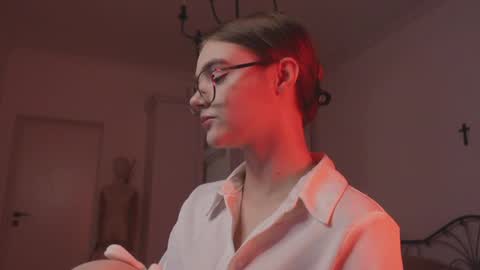 ALOTROPP NOT BABY online show from 05-22-26, 07:19