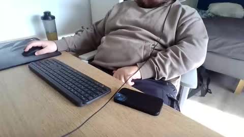 Snapshot of allowis2 chatting on 09-16-25, 01:12 allowis2 online show from 09-16-25, 01:12