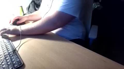 Snapshot of allowis2 chatting on 09-24-25, 08:23 allowis2 online show from 09-24-25, 08:23