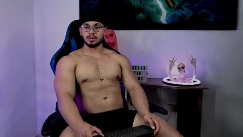 Snapshot of allukar69 chatting on 10-15-25, 09:59 blake online show from 10-15-25, 09:59