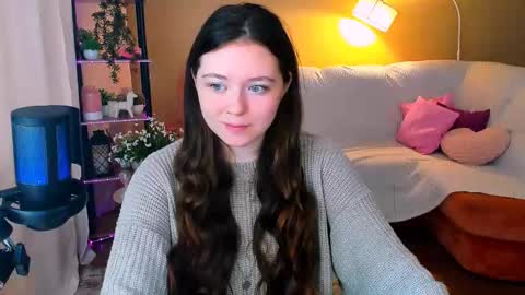 alluringeyess online show from 09-13-25, 04:23