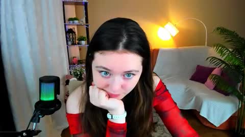 alluringeyess online show from 11-21-25, 04:16