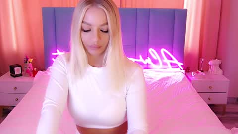 AlwaysHot online show from 01-31-25, 05:51