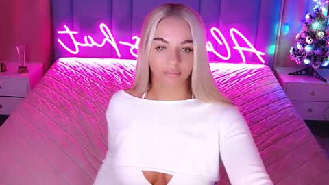 AlwaysHot online show from 01-14-26, 02:06