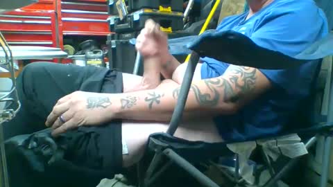 allwolf0323 online show from 10-05-25, 09:18