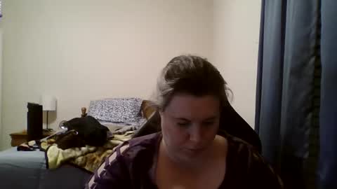 Snapshot of ally12334 chatting on 01-11-26, 01:21 ally12334 online show from 01-11-26, 01:21