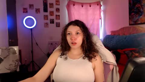 Snapshot of ally_donfort chatting on 02-17-26, 09:10 Ally online show from 02-17-26, 09:10