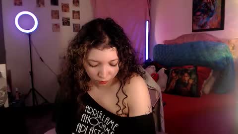 Snapshot of ally_donfort chatting on 02-20-26, 12:18 Ally online show from 02-20-26, 12:18