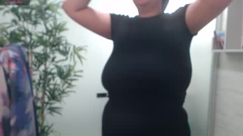         online show from 09-29-25, 03:39