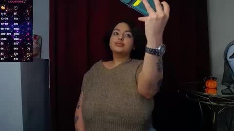         online show from 10-28-25, 07:27