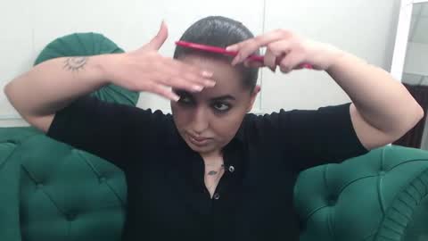         online show from 04-04-26, 01:41