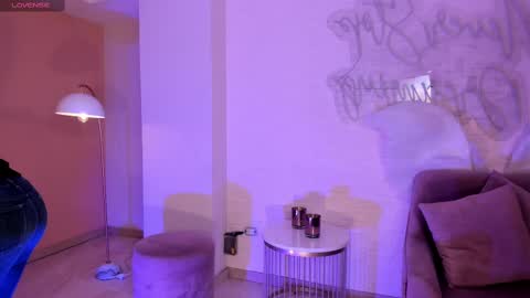 Alisson online show from 02-14-25, 09:03