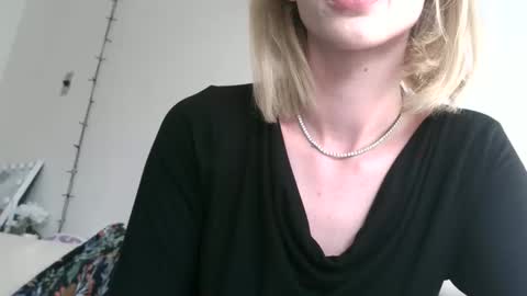 Ally Girl In Her Ally World online show from 06-08-26, 01:39