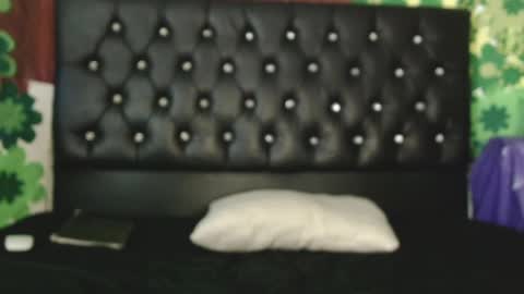 Allys xoxo online show from 02-03-25, 03:20