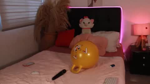 Ally colombiana nice bigBoobs boobs latina online show from 11-04-25, 09:47