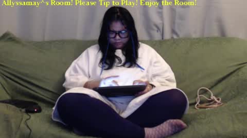 Allyssamay online show from 01-12-25, 06:39