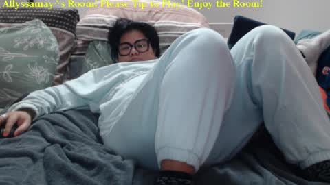 Allyssamay online show from 02-04-25, 06:25