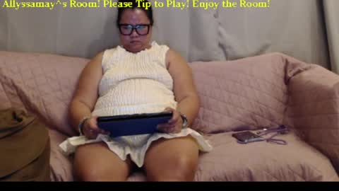 Allyssamay online show from 05-27-26, 02:30