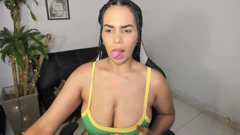 allyssann online show from 02-25-26, 01:59