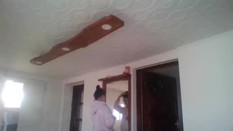 Snapshot of alma_amy chatting on 12-04-25, 01:09 Alma online show from 12-04-25, 01:09